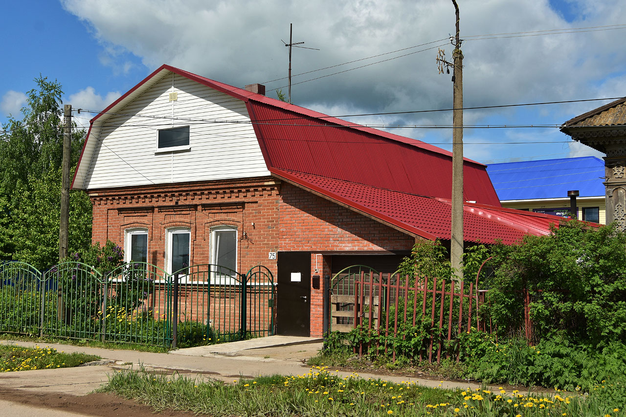 Пермский район, прочие н.п., с. Култаево, улица Романа Кашина, 75
