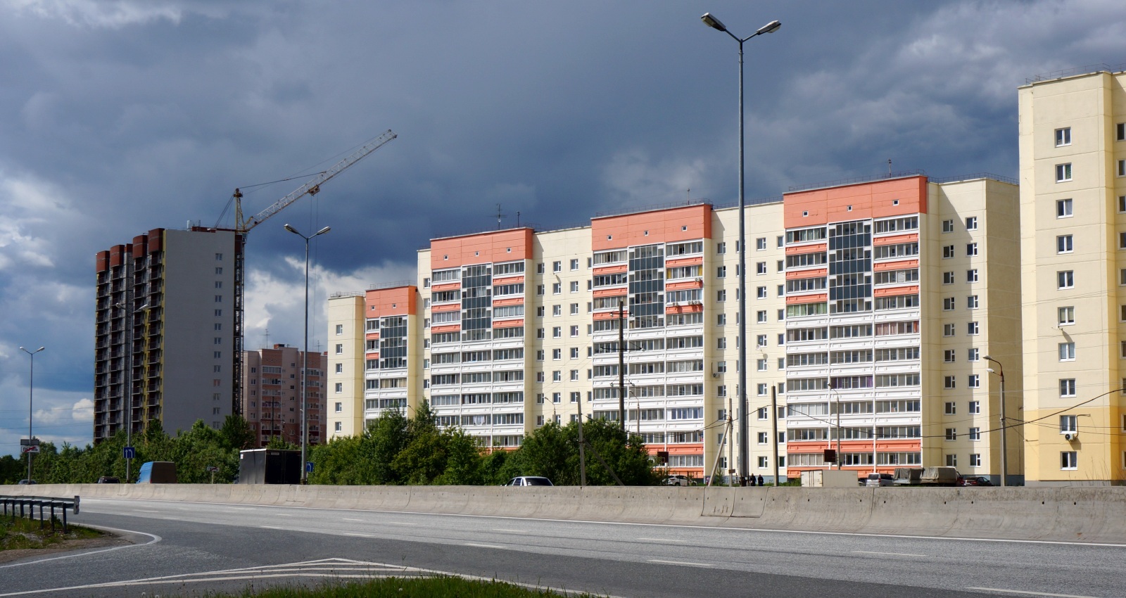 Perm, Улица Маяковского, 41/1; Улица Маяковского, 47