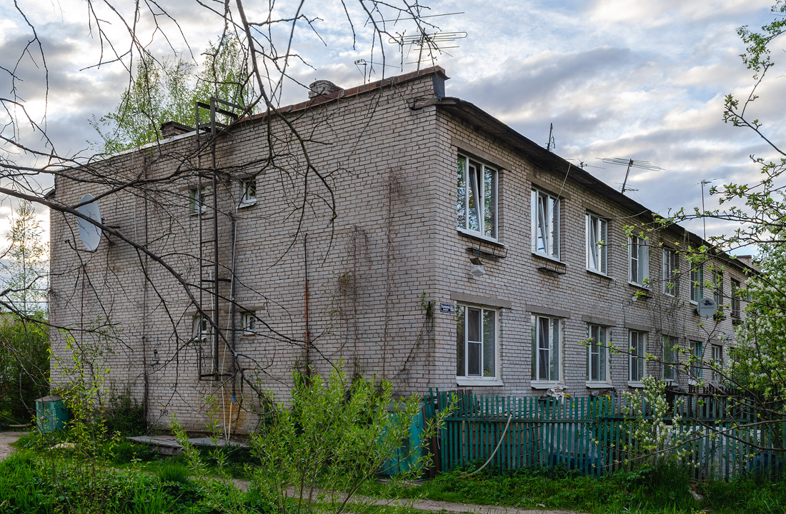 Gatchina District, other localities, Сусанино, Павловский проспект, 60а