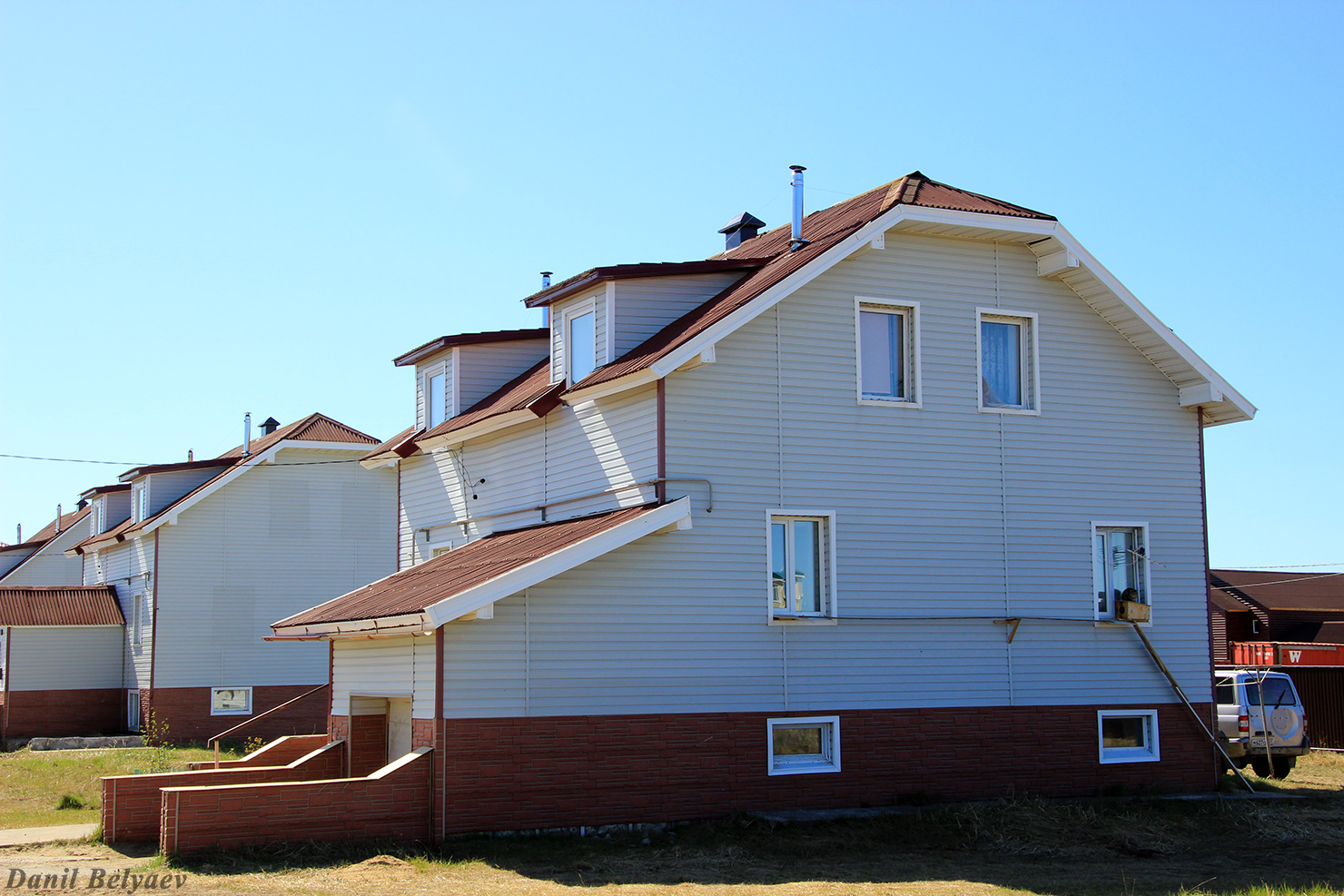 Iskateley, Улица Дружбы, 2