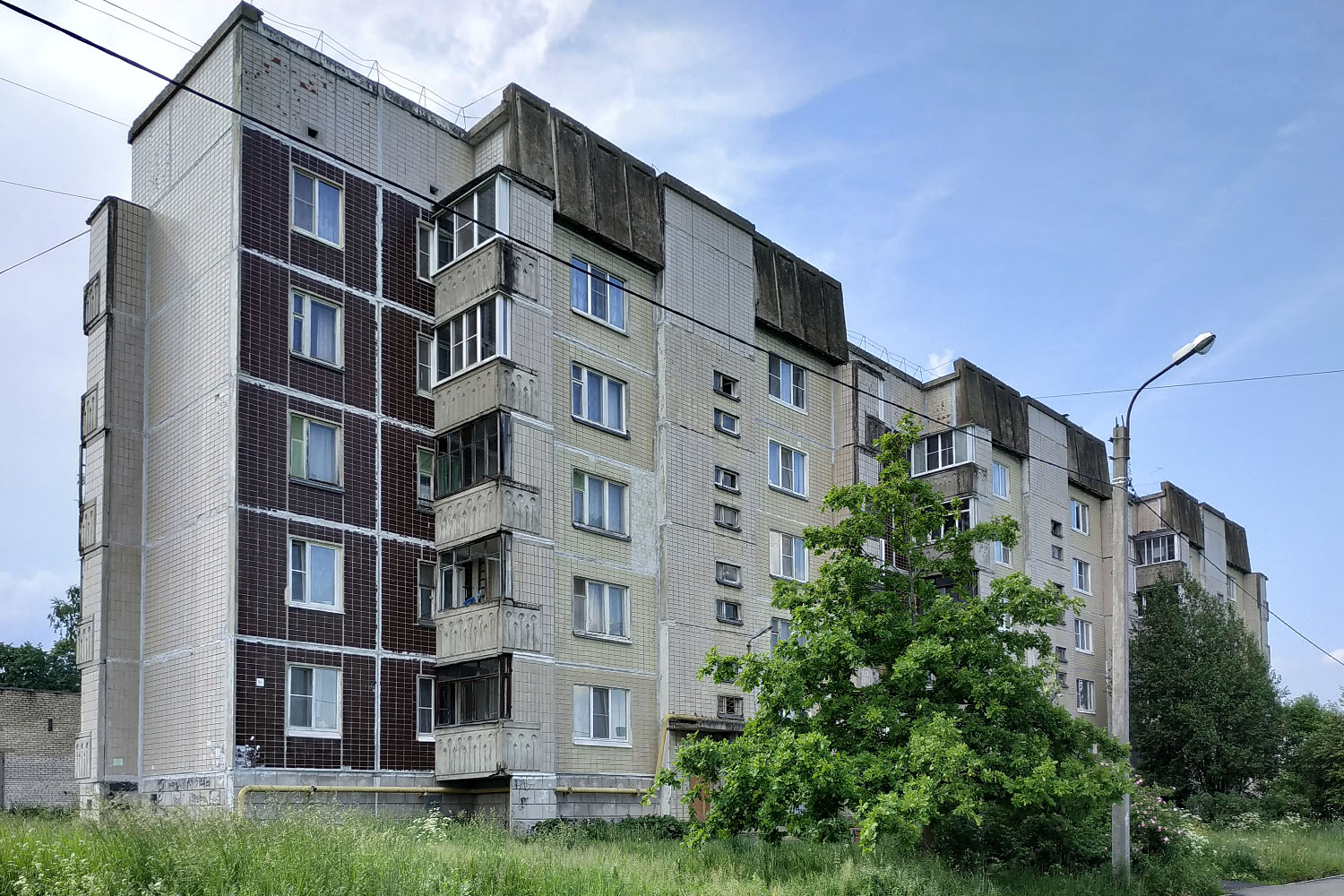 Волхов, Красноармейская улица, 11