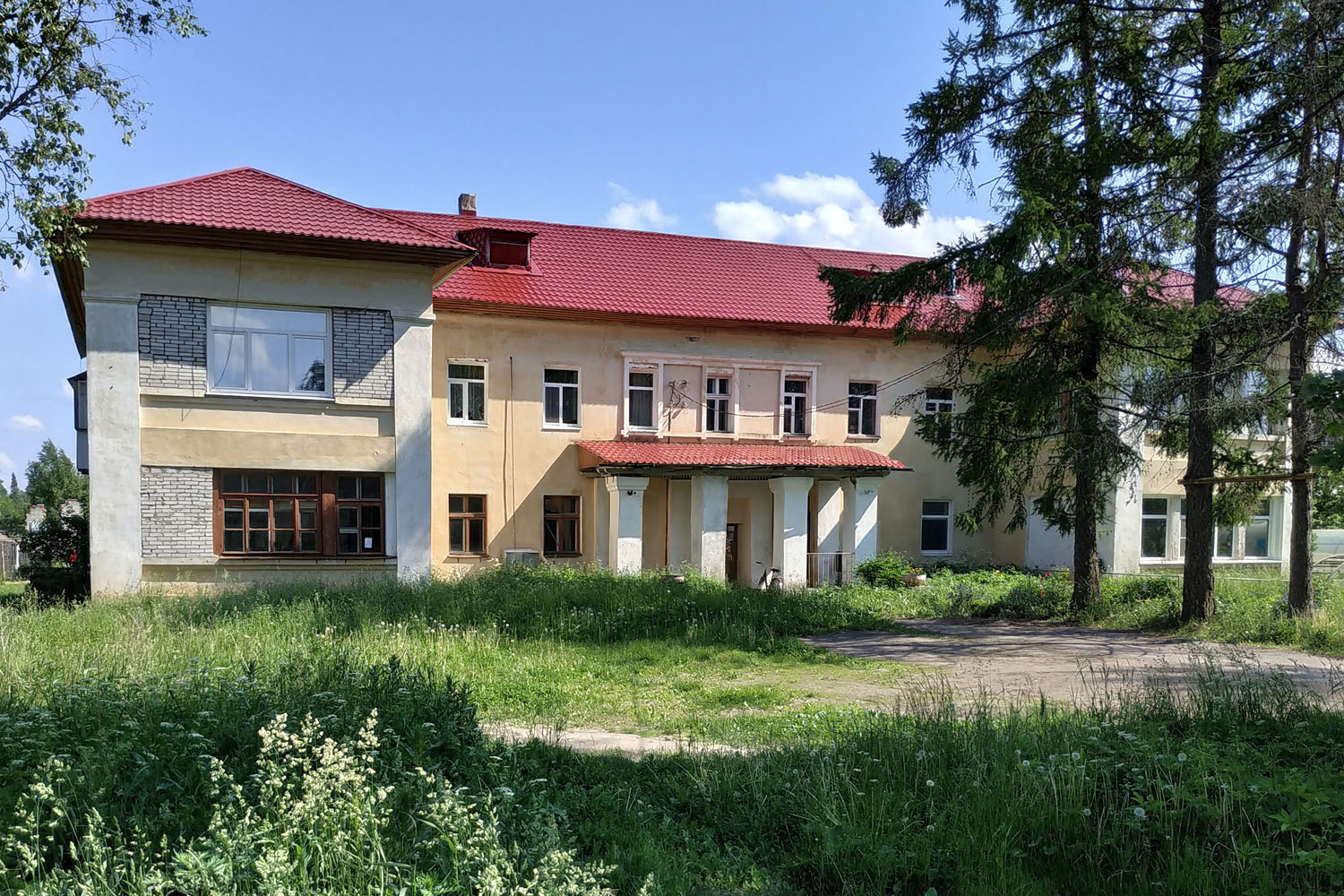 Рябово, Школьная улица, 5