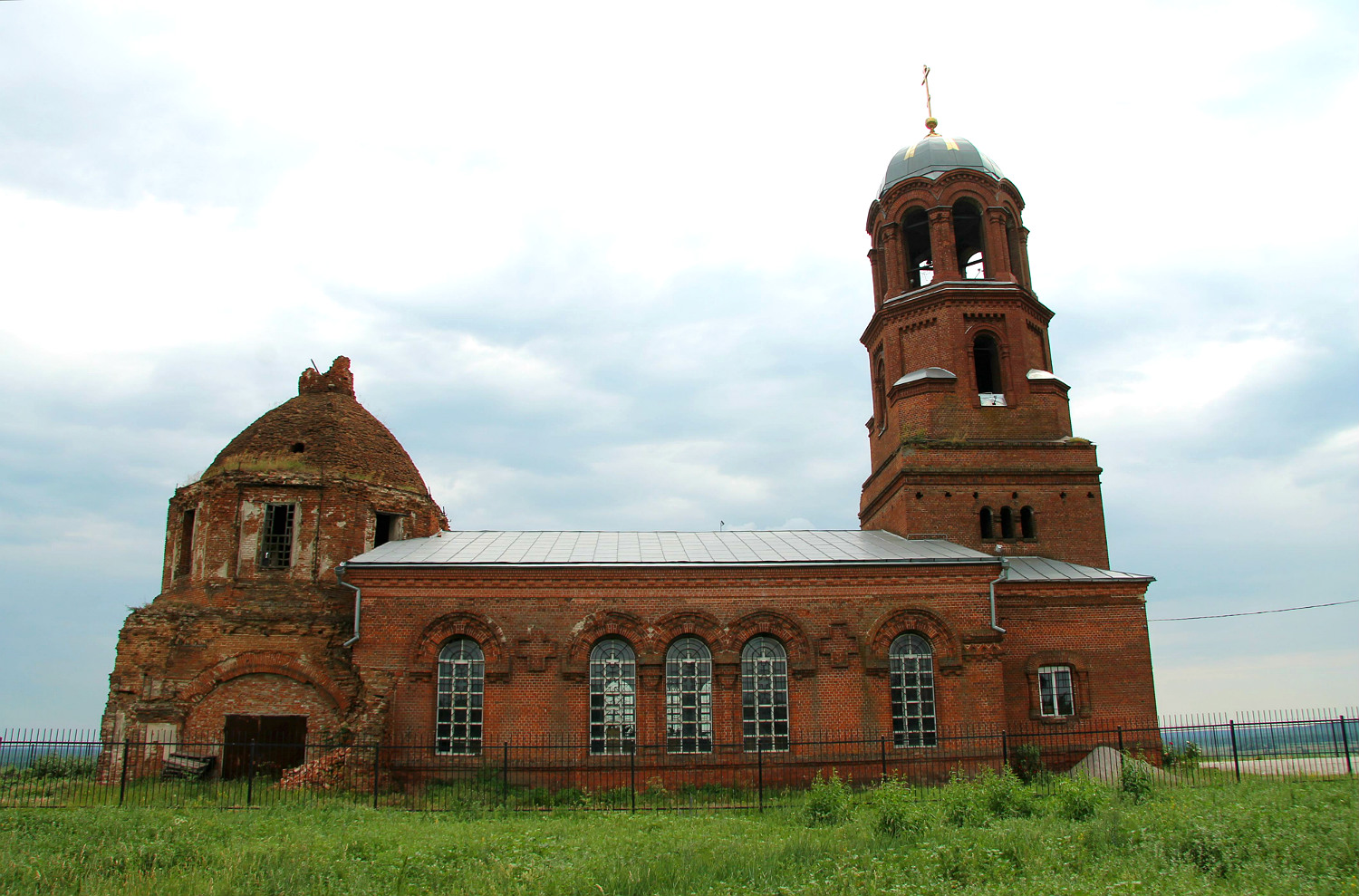 Бобров, Советская улица, 21