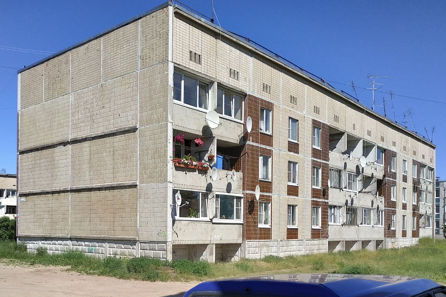 Выборгский район, прочие н. п., Кирпичное, Комсомольская улица, 8 корп. 2