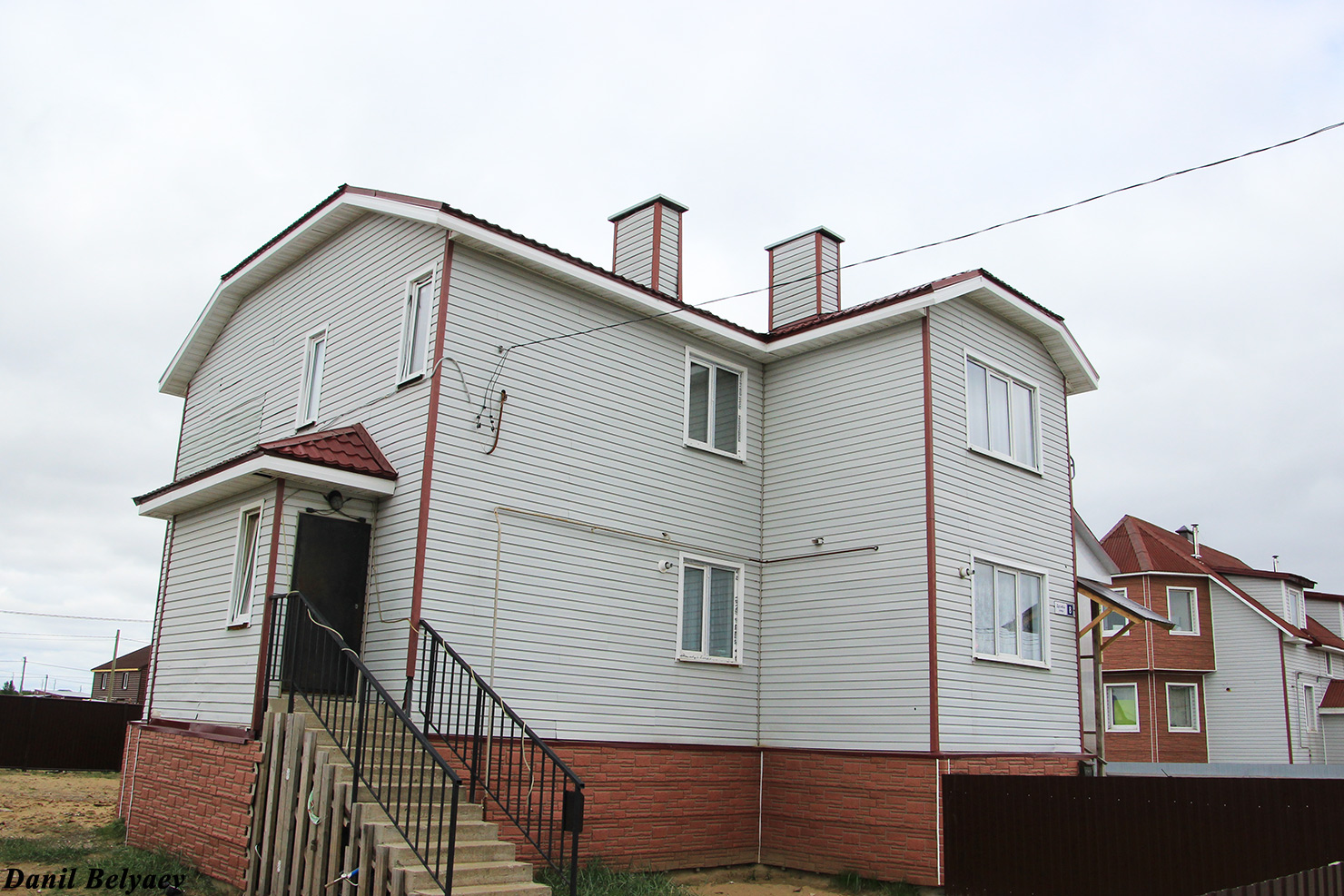 Искателей, Улица Дружбы, 8; Улица Дружбы, 6