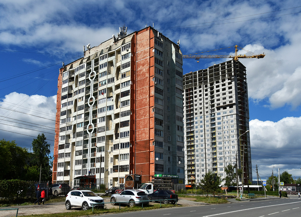 Пермь, Улица Космонавта Леонова, 56А; Улица Космонавта Леонова, 45