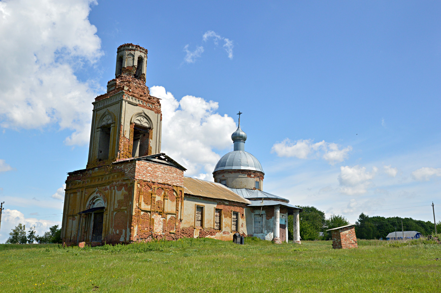 Верхнехавский район, прочие н.п., с. Александровка, Улица Ленина, *