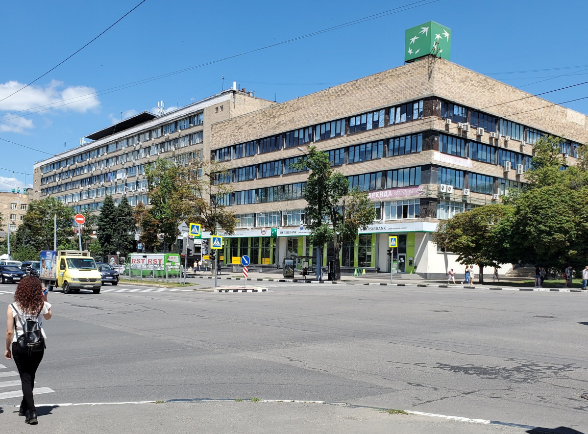 Харьков, Проспект Науки, 38; Проспект Науки, 36 / Новгородская улица, 9
