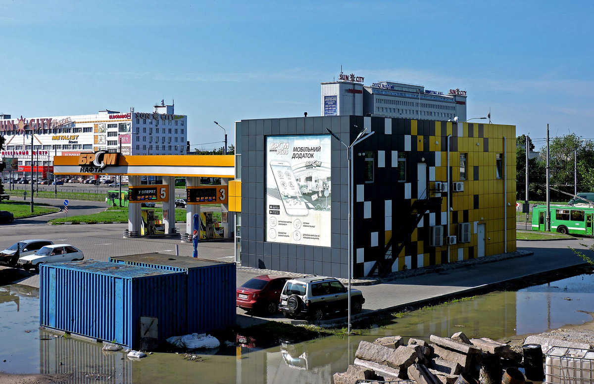 Харьков, Проспект Героев Харькова, 138г