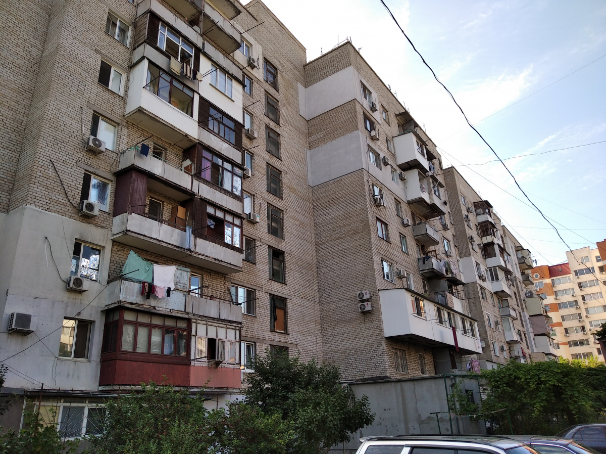 Одесса, Вулиця Старицького, 12
