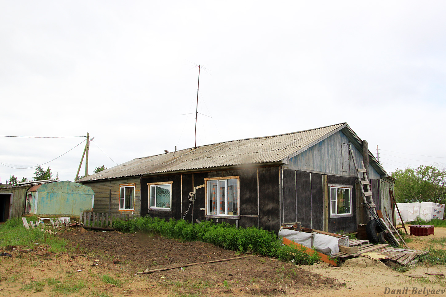 Искателей, Переулок Газовиков, 3