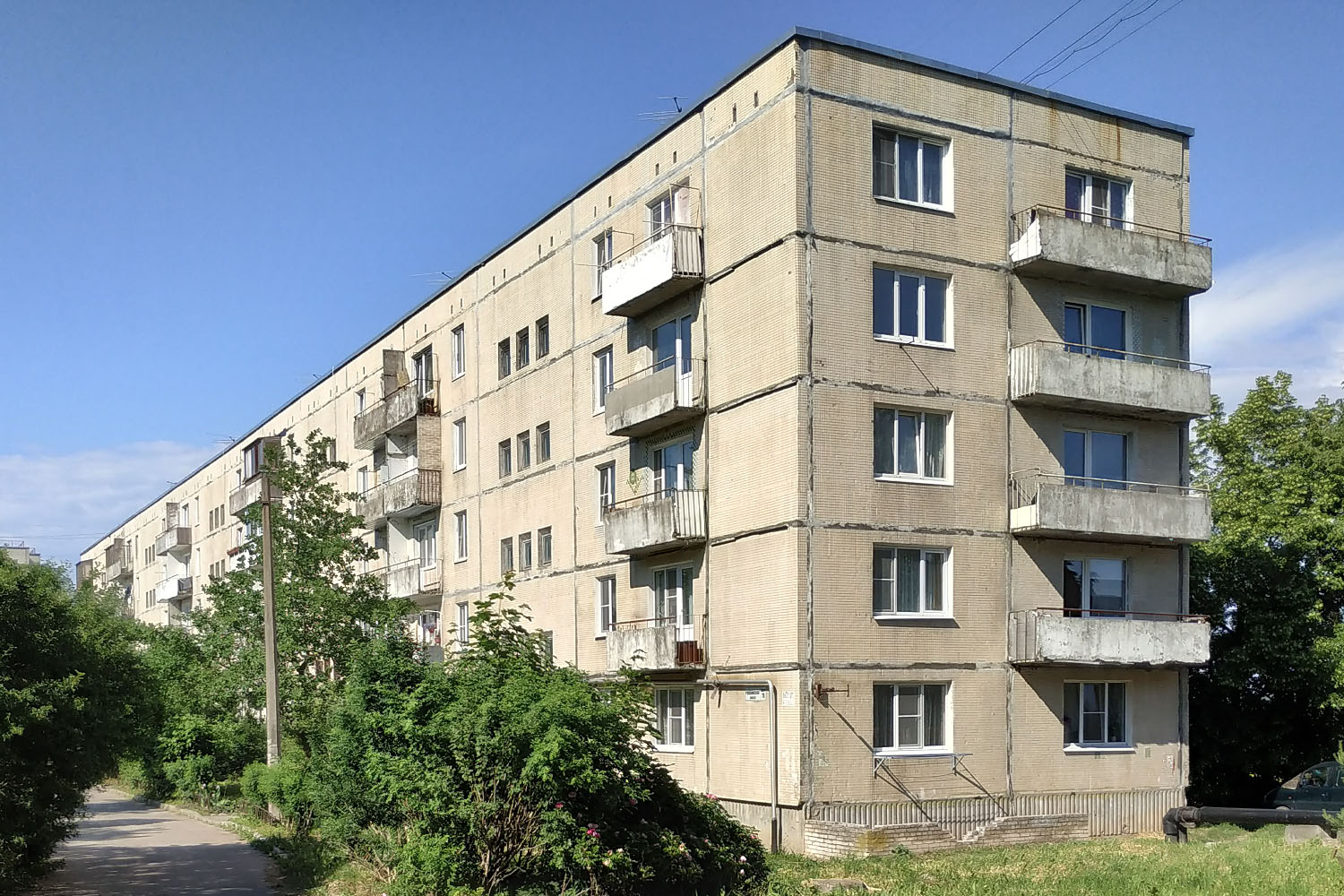 Кипень, Ропшинское шоссе, 11
