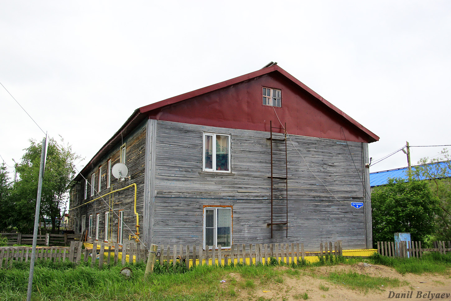 Искателей, Переулок Газовиков, 6