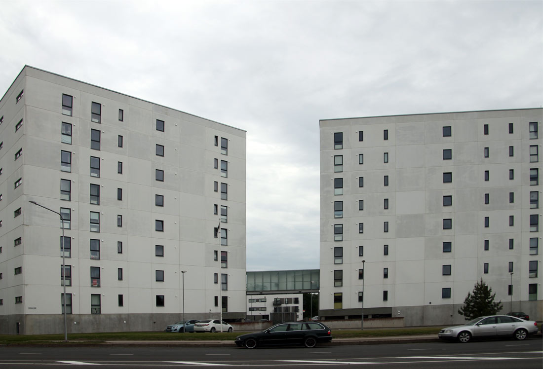Пярну, Papiniidu, 52a; Papiniidu, 52b