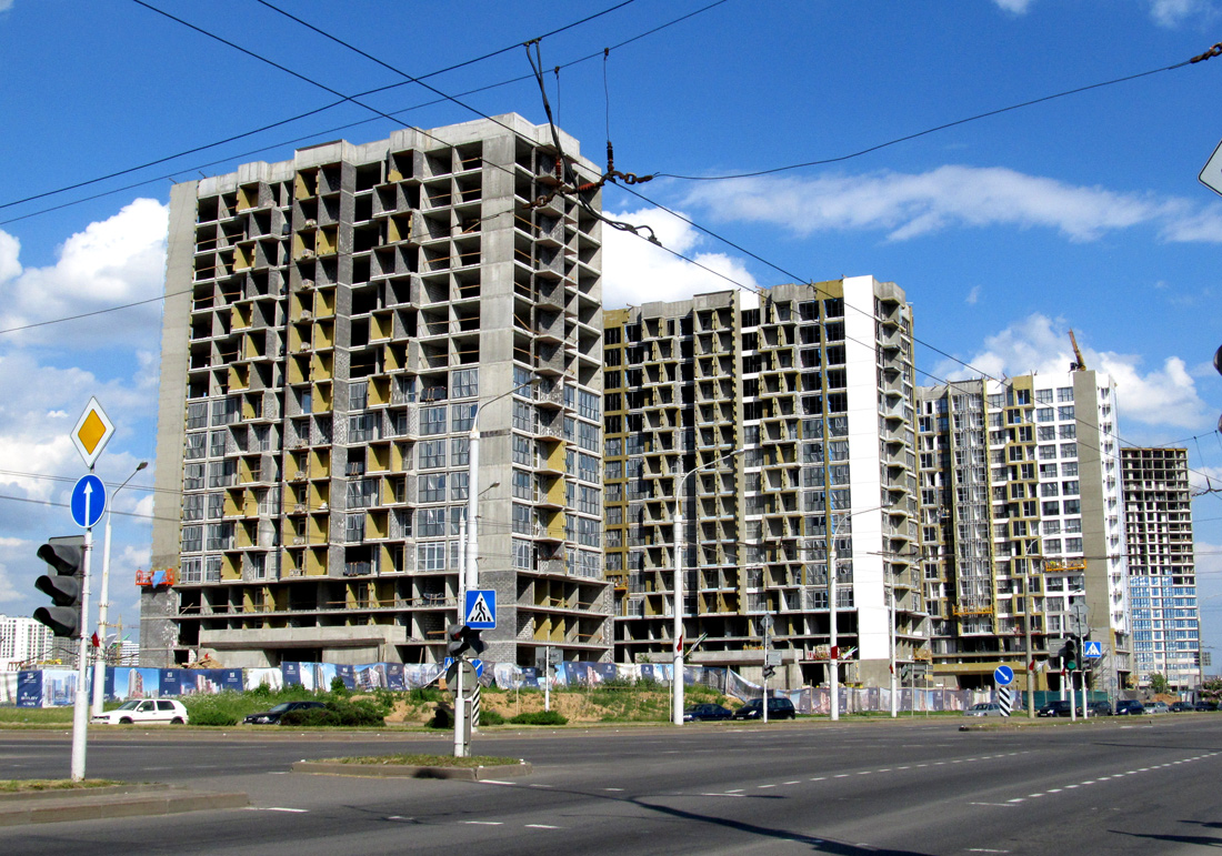 Минск, Улица Лейтенанта Кижеватова, 1; Улица Лейтенанта Кижеватова, 1А; Улица Лейтенанта Кижеватова, 1Б