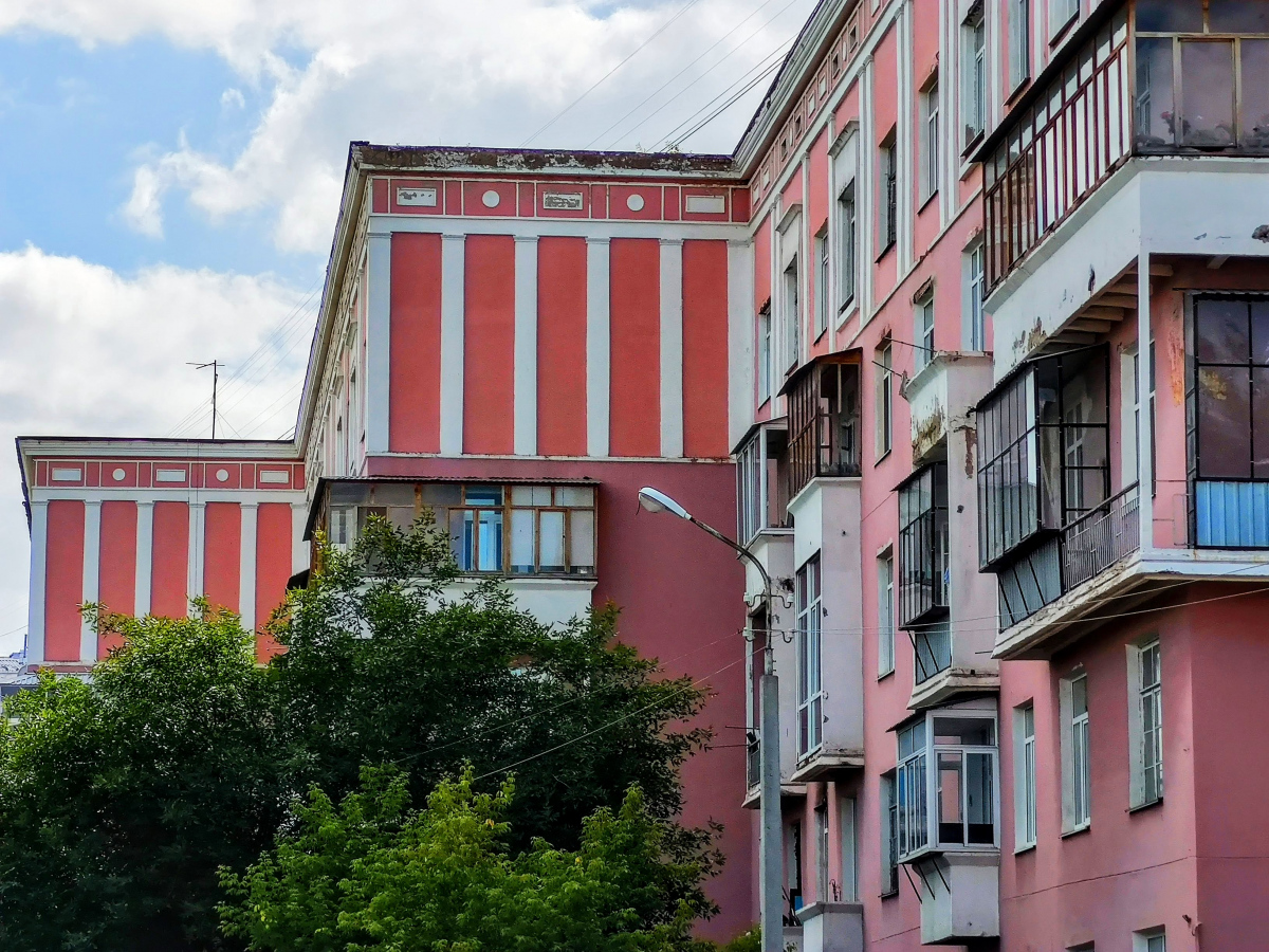 Kamensk-Uralskiy, Исетская улица, 11