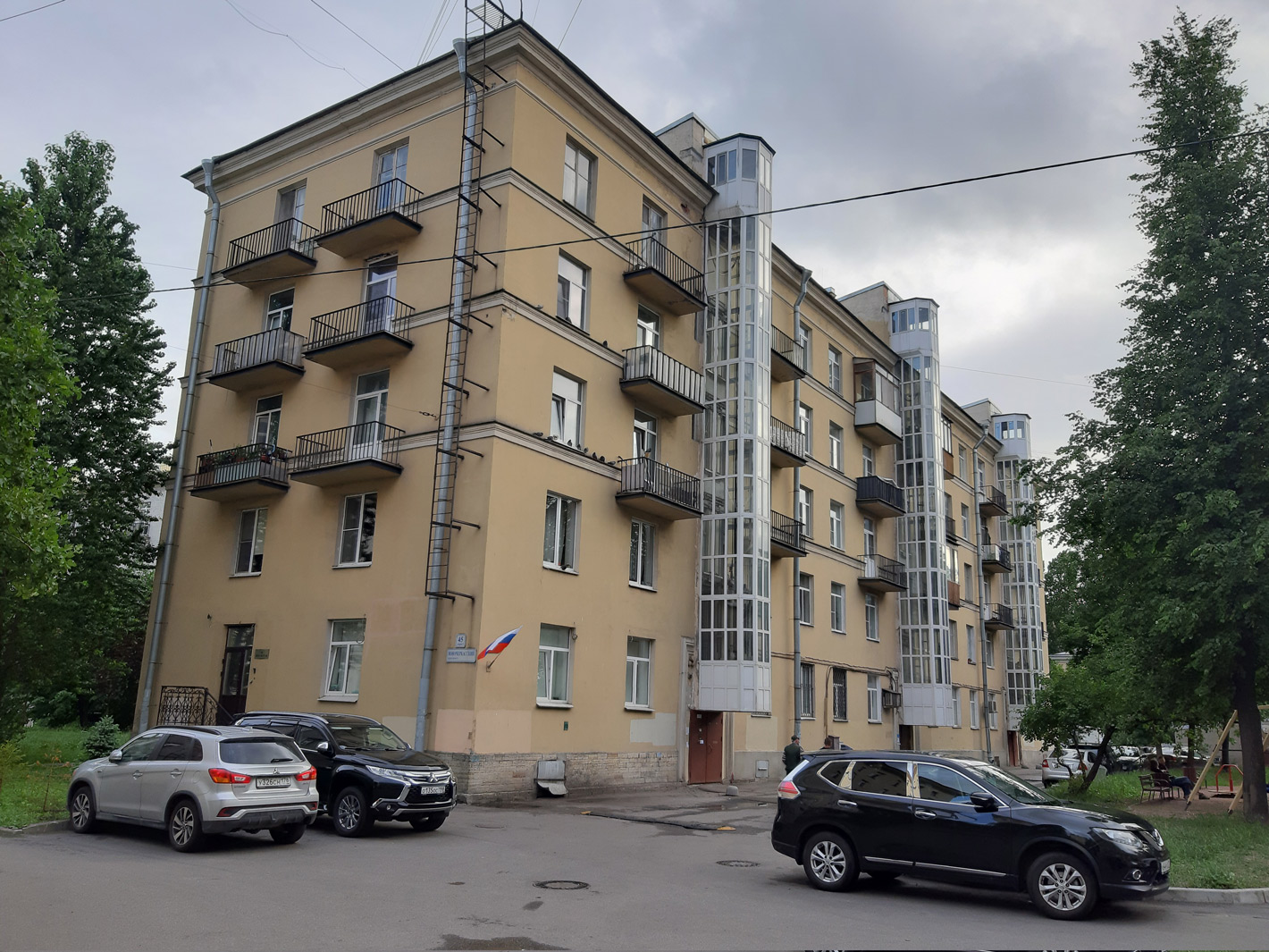 Sankt Petersburg, Новочеркасский проспект, 45 корп. 2