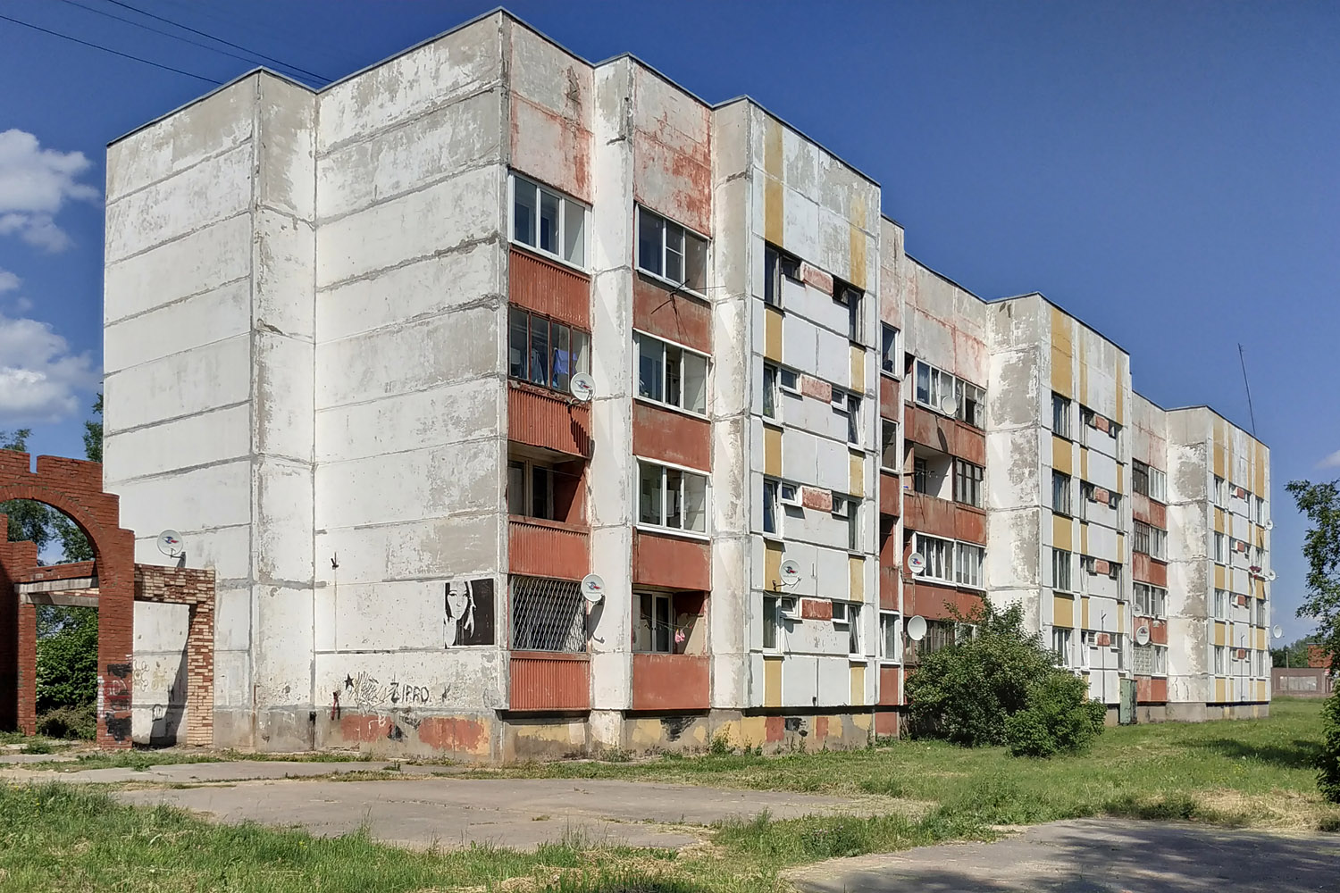 Волосовский район, прочие н. п., Бегуницы, 25 (подъезды 1-3)