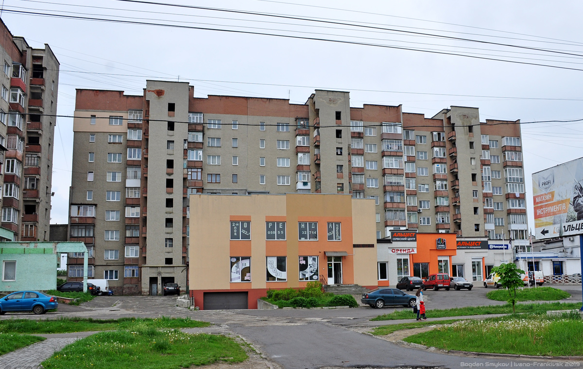Ивано-Франковск, Угорницкая улица, 12/2