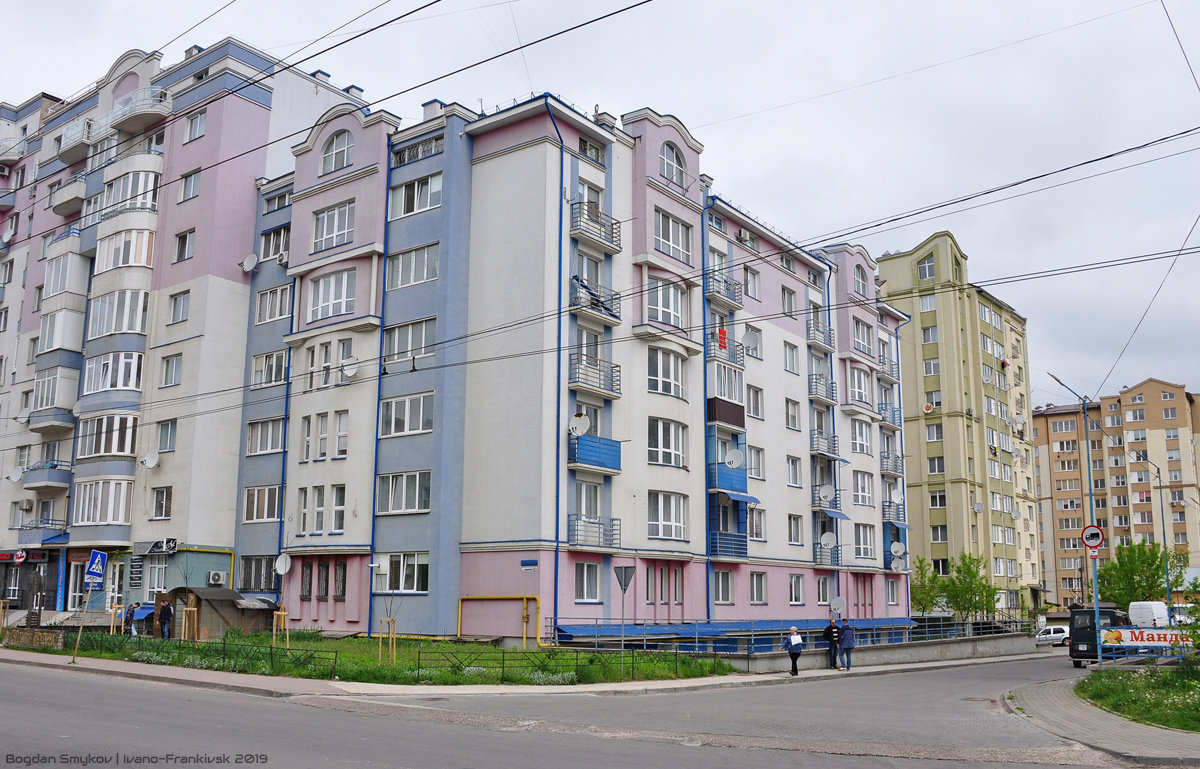 Ивано-Франковск, Улица Василия Симоненко, 33В