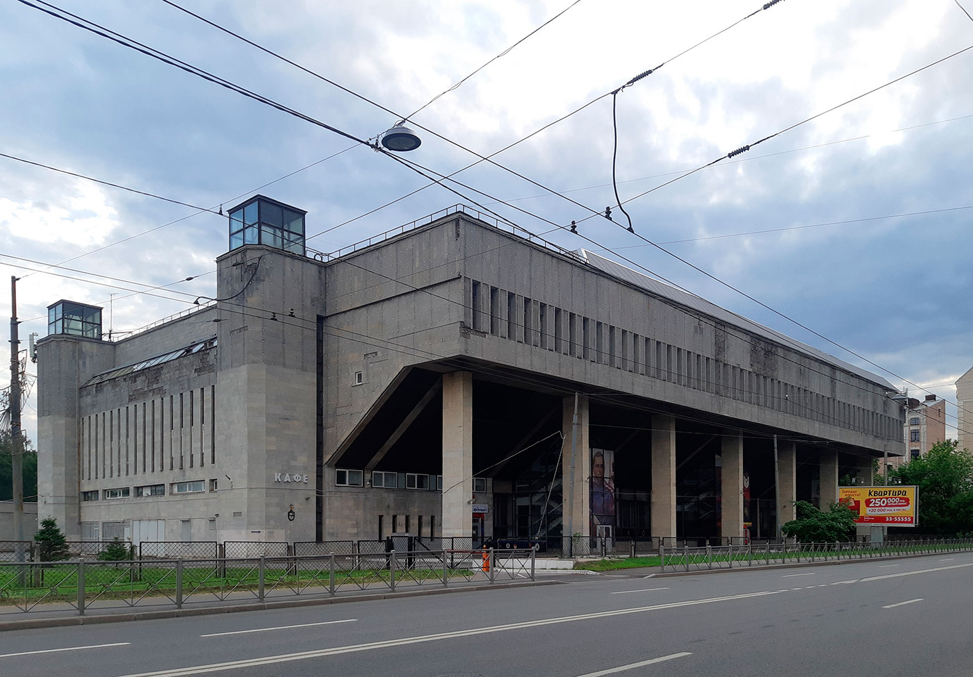 Санкт-Петербург, Ждановская улица, 2
