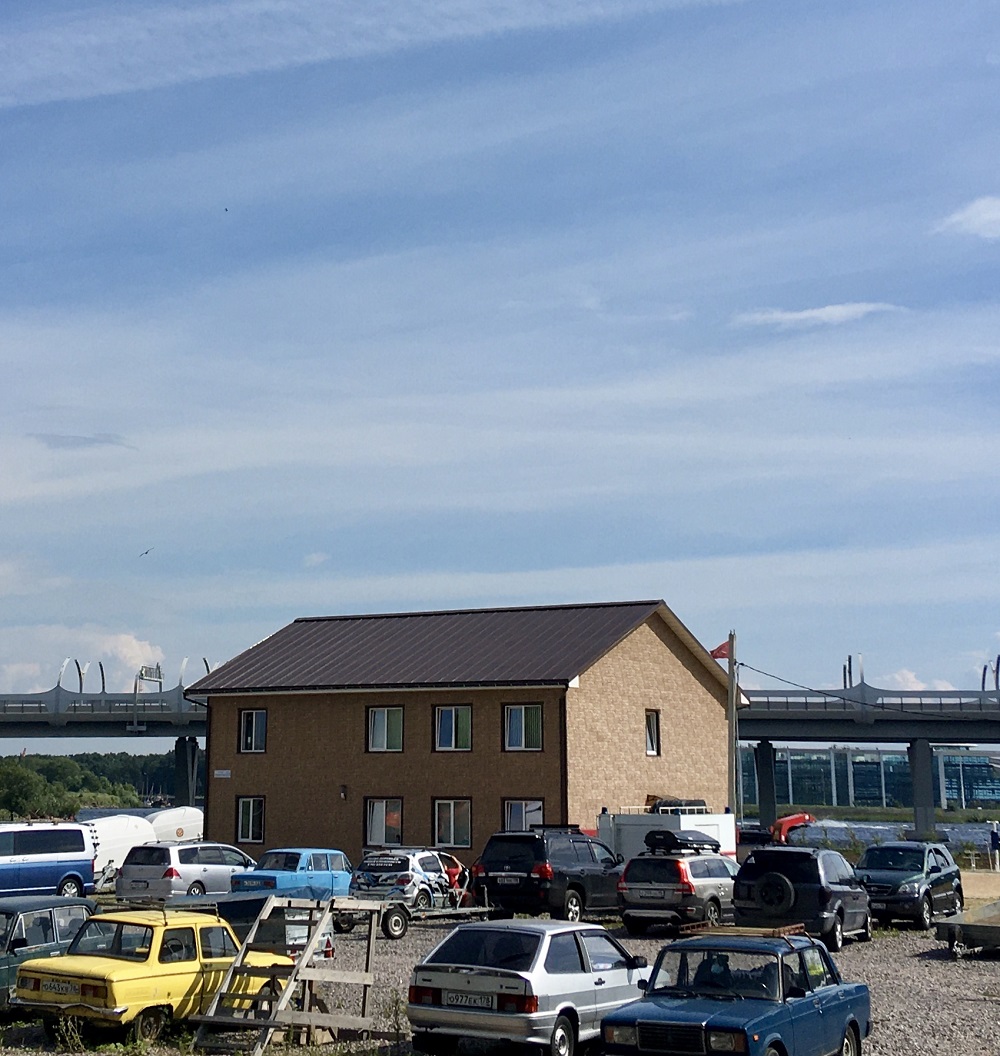 Санкт-Петербург, Приморский проспект, 113*