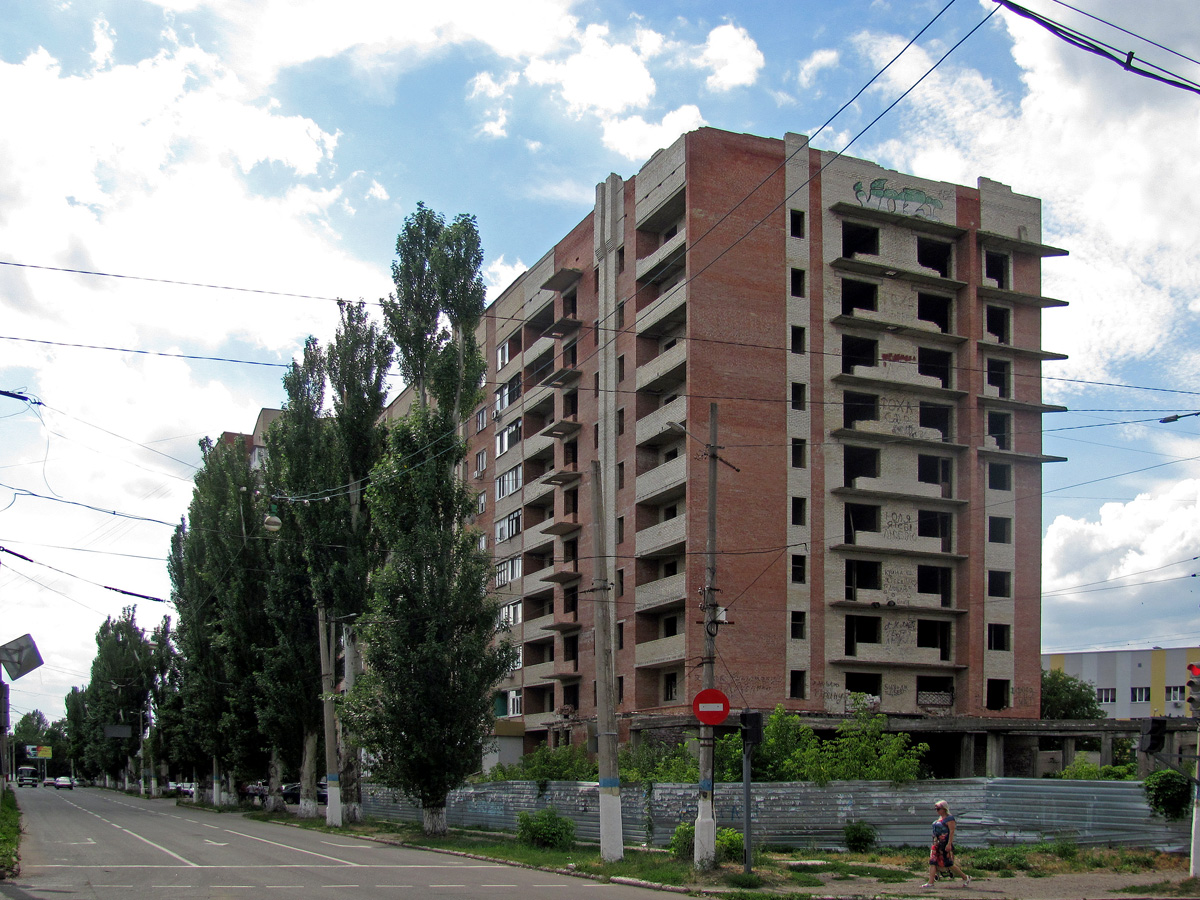 Слов'янськ, Центральная улица, 38
