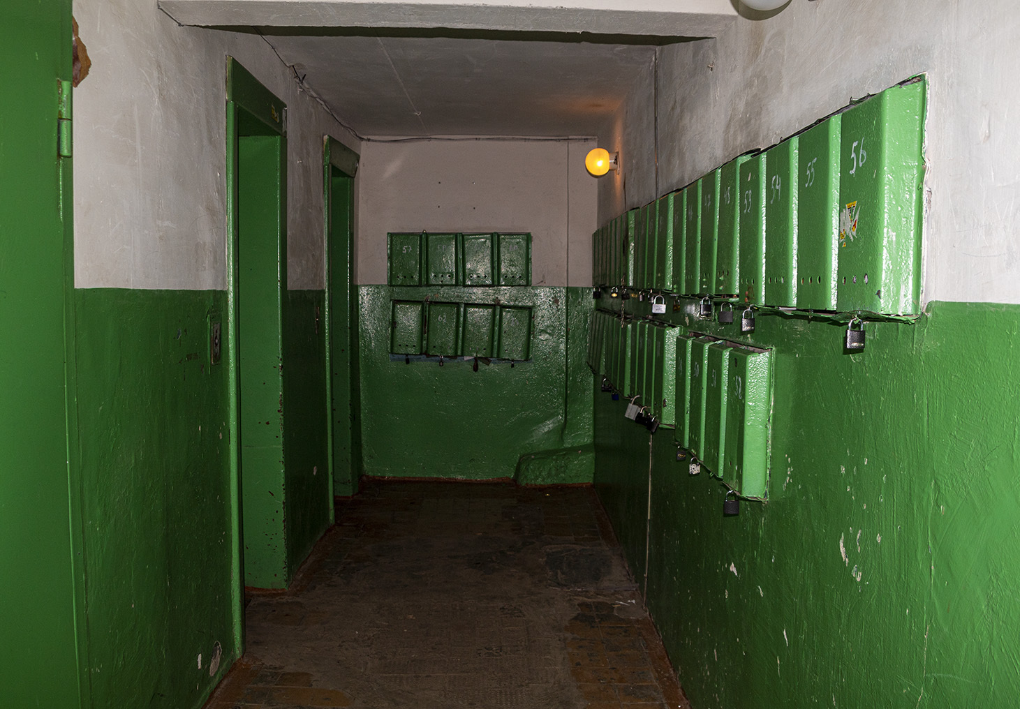 Уфа, Проспект Октября, 135 / Улица Чудинова, 18