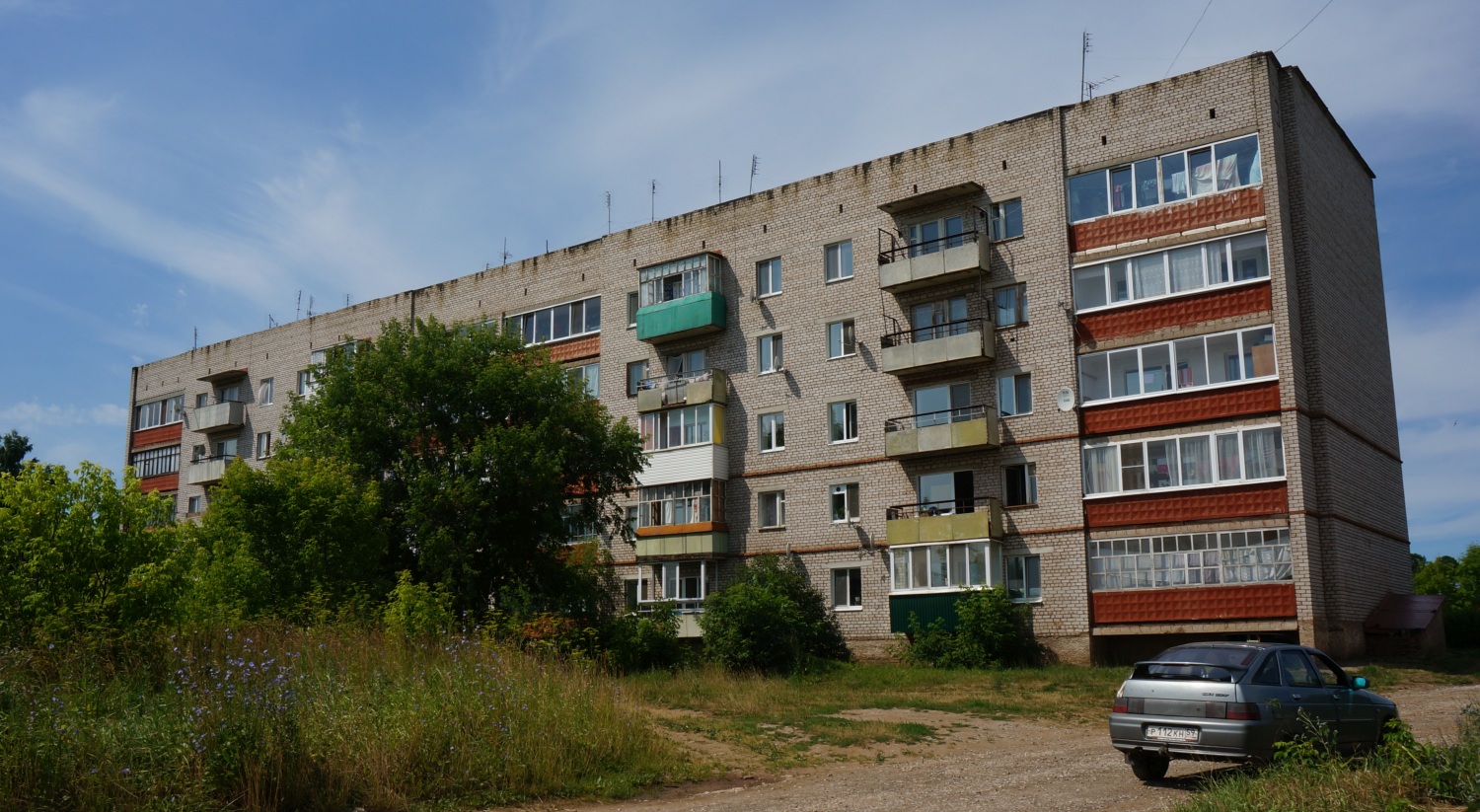 Оханск, Улица 200-летия Оханска, 25