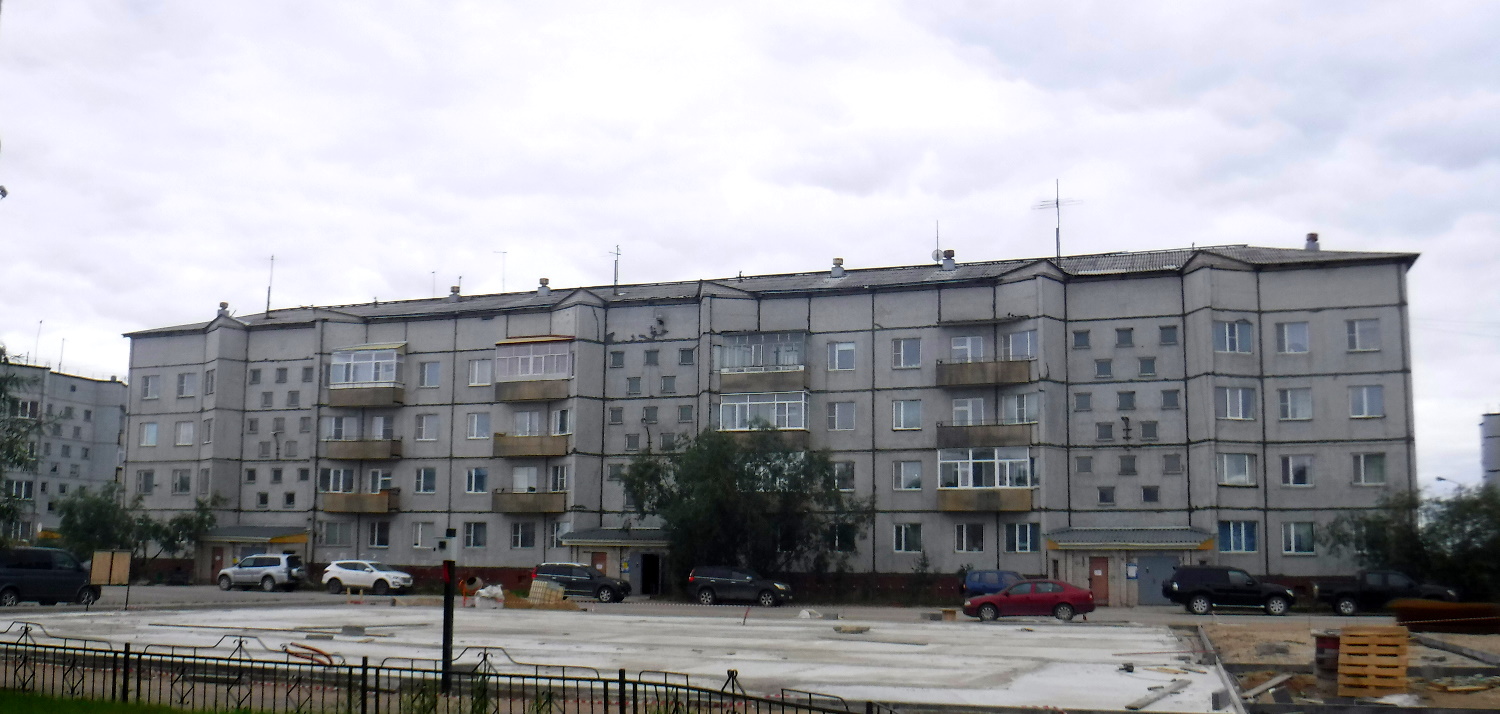 Naryan-Mar, Улица Меньшикова, 13