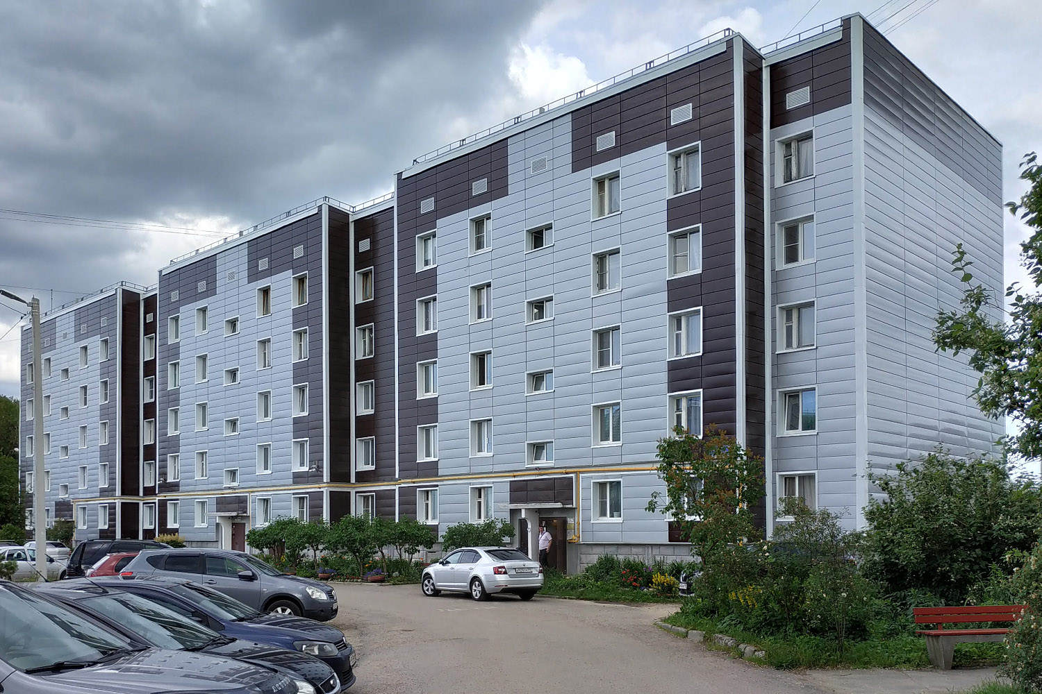 Гостилицы, Школьная улица, 12