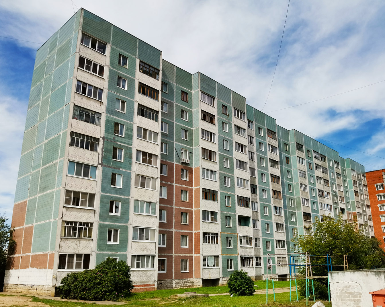 Йошкар-Ола, Фестивальная улица, 77