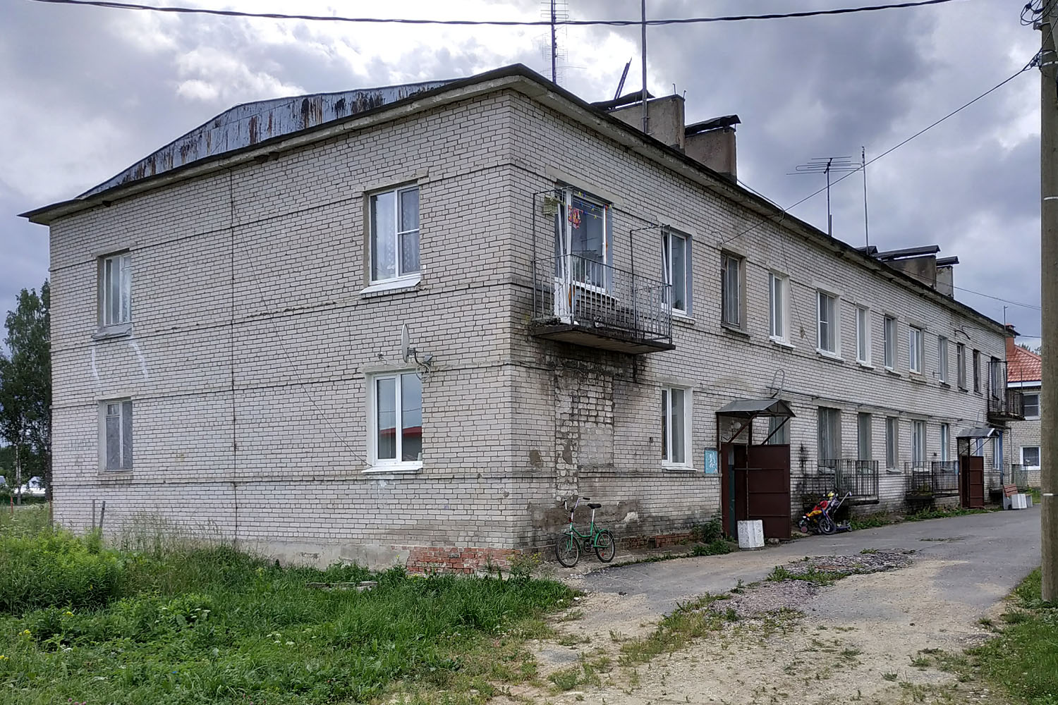 Lomonosov District, other localities, Лопухинка, улица Мира, 5