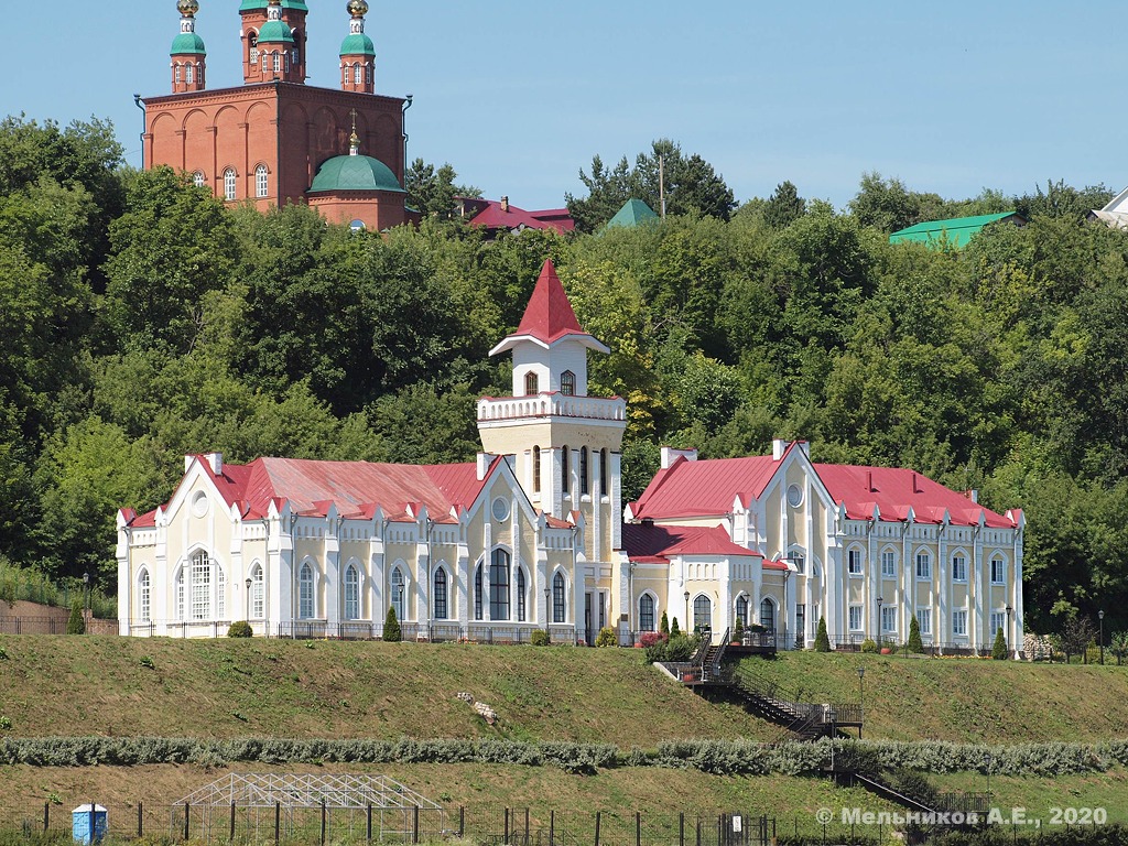 Сарапул, Улица Оползина, 1