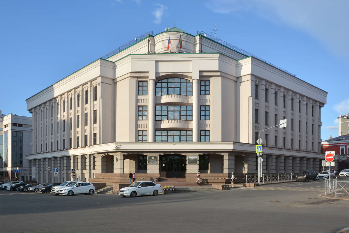 Kaasan, Улица Пушкина, 66 / Большая Красная улица, 33