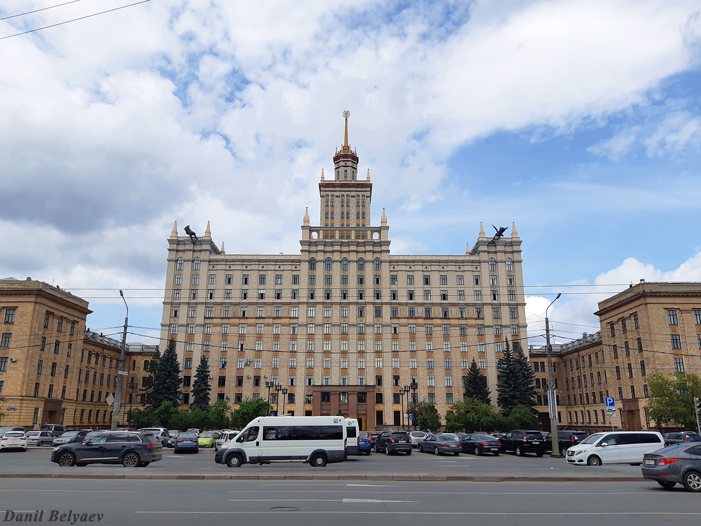 Челябинск, Проспект Ленина, 76