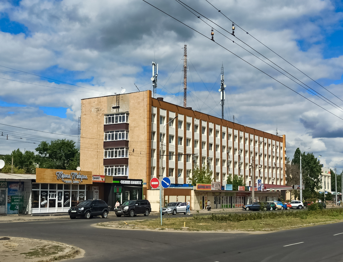 Северодонецк, Гвардейский проспект, 13