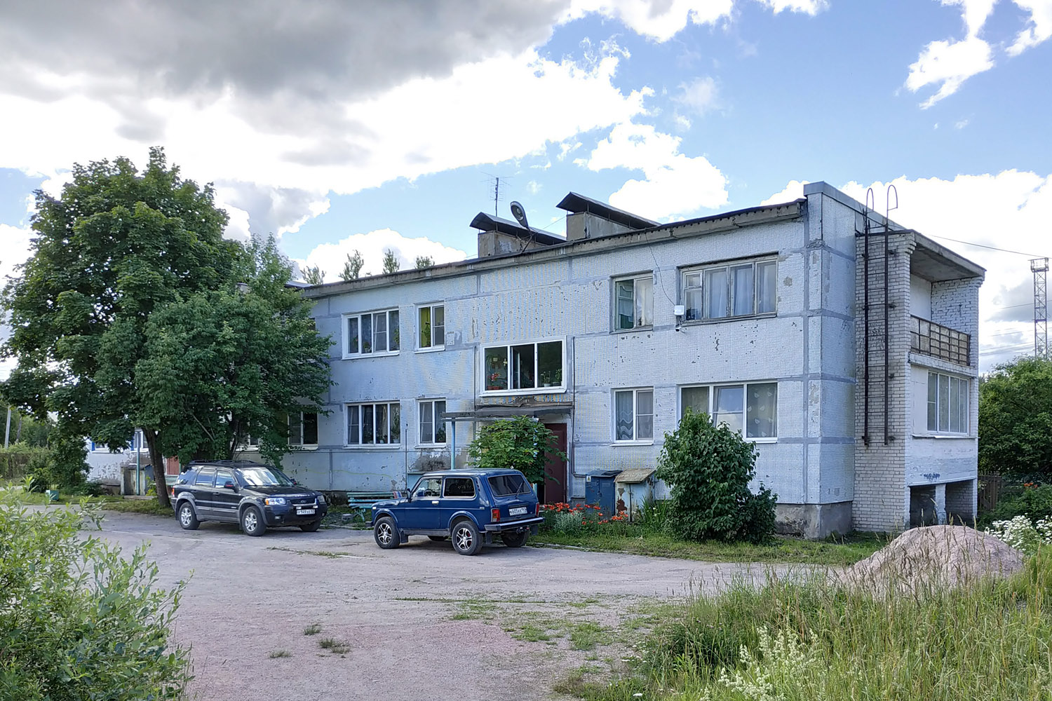 Кузнечное, Привокзальная улица, 52