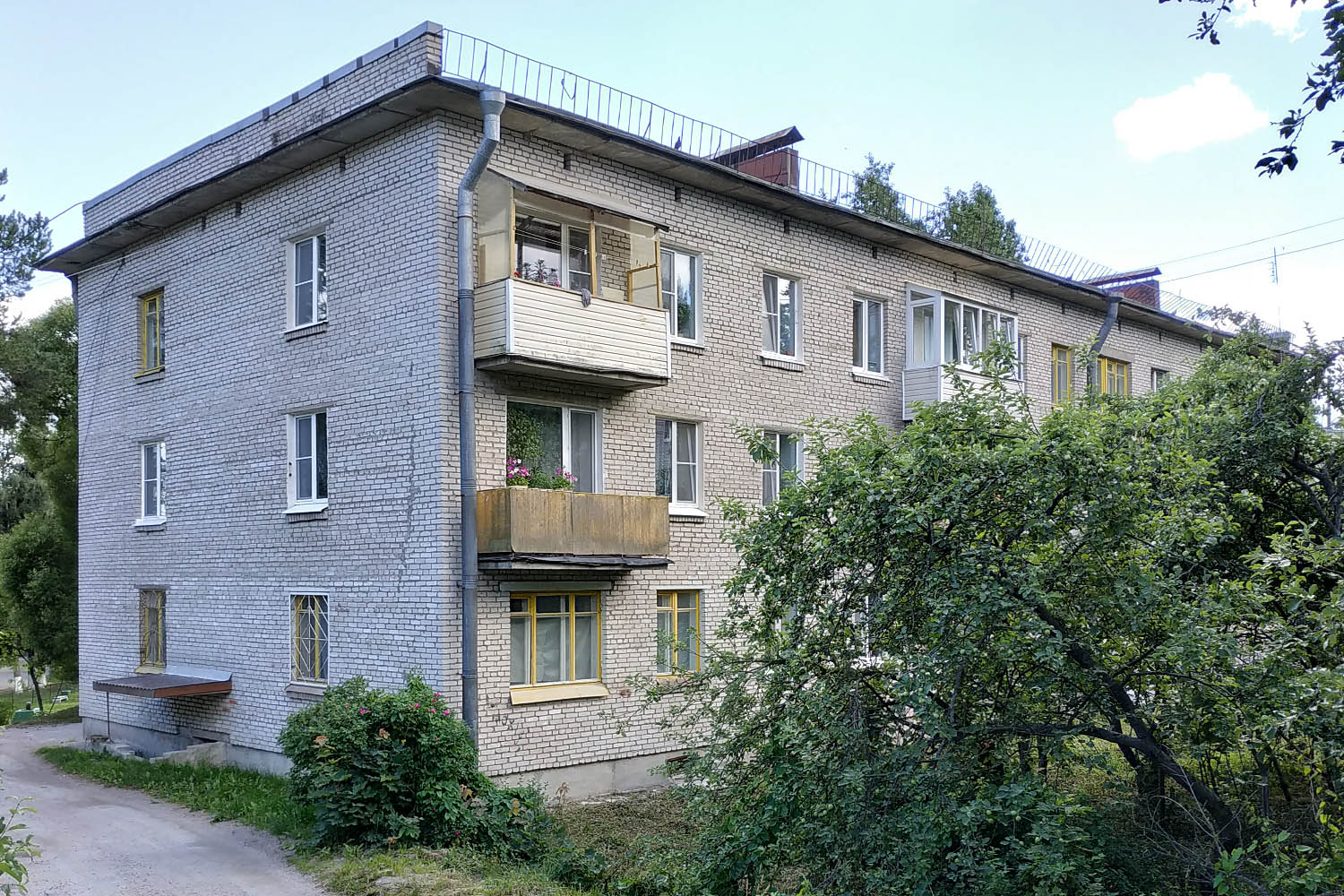 Кузнечное, Приозерское шоссе, 7