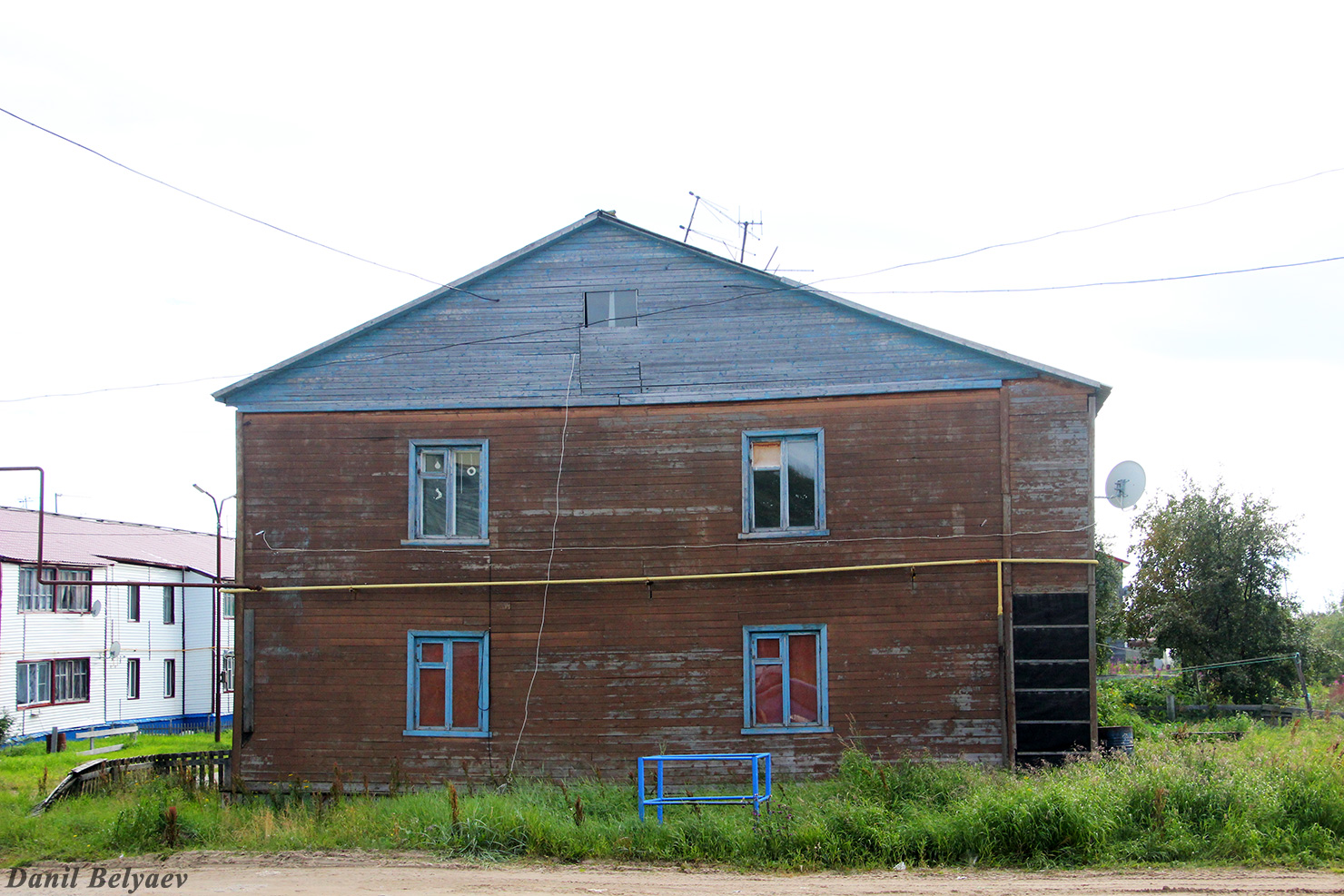 Iskateley, Озёрная улица, 14