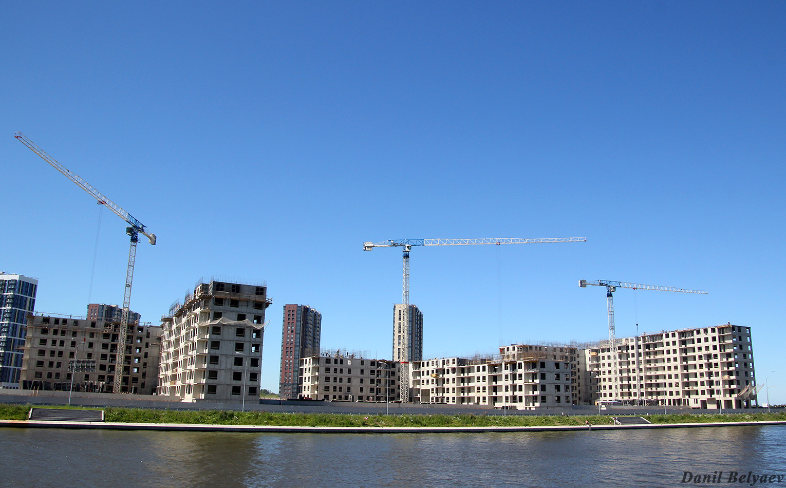 Saint Petersburg, Набережная Дудергофского канала, 4 корп. 1 лит. Б; Набережная Дудергофского канала, 4 корп. 1 лит В; Набережная Дудергофского канала, 4 корп. 1 лит Г