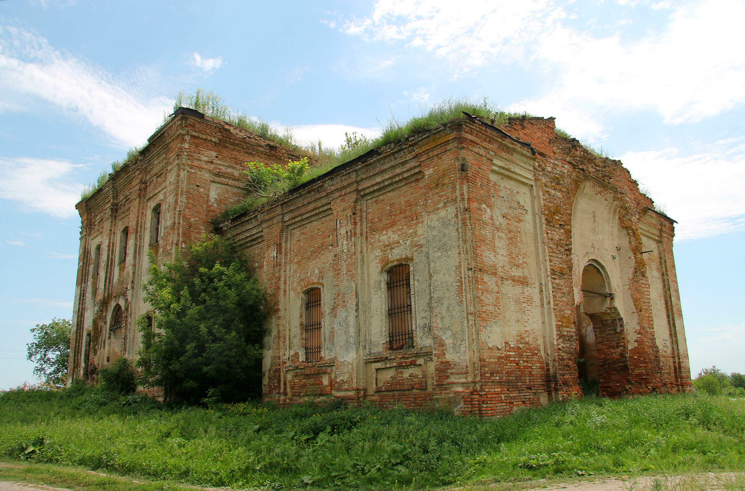Мантуровский район, прочие н. п., с. Стужень, Центральная улица,?