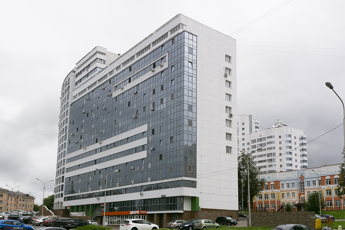Ufa, Улица Комарова, 8