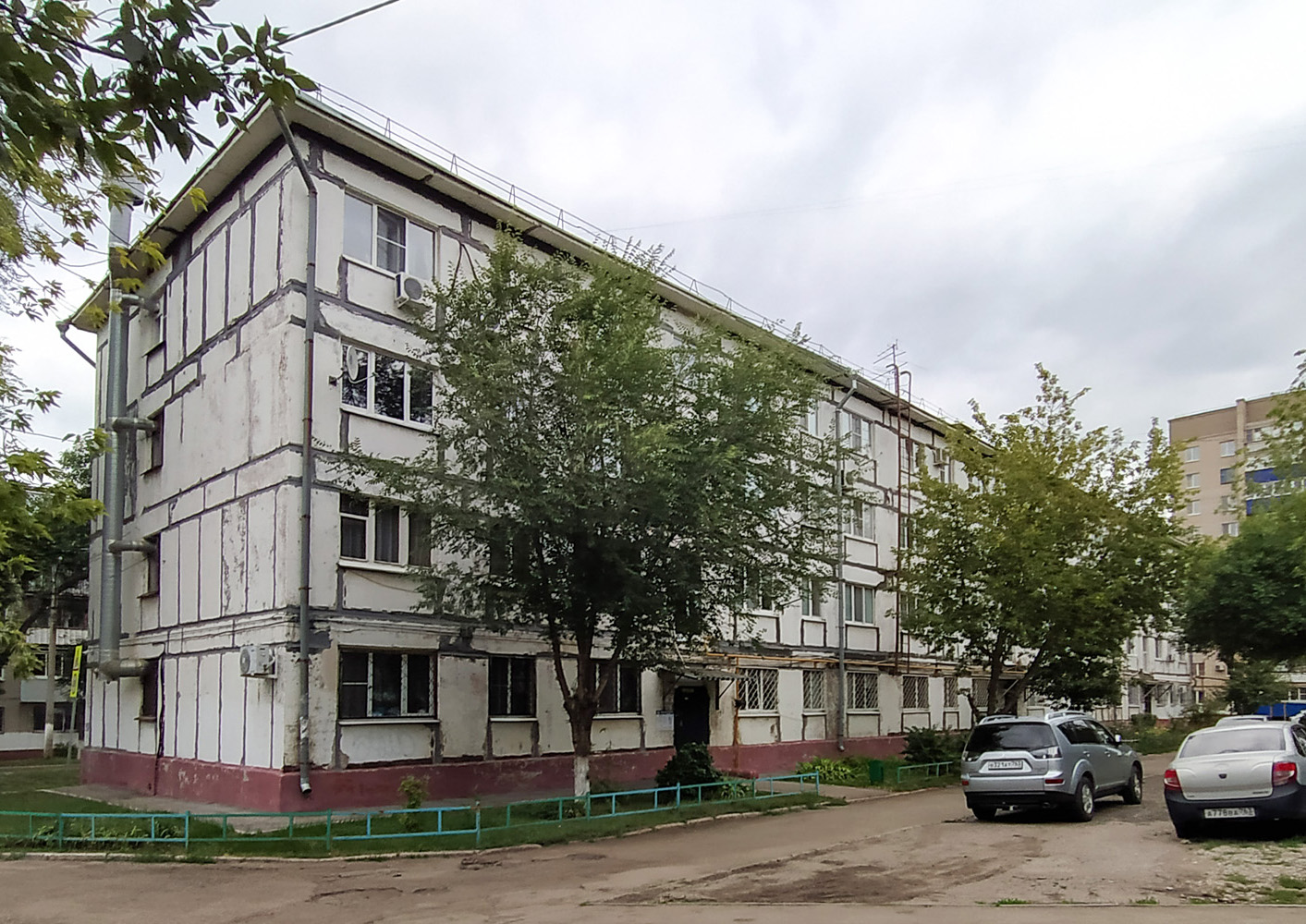 Новокуйбышевск, Улица Дзержинского, 21Б