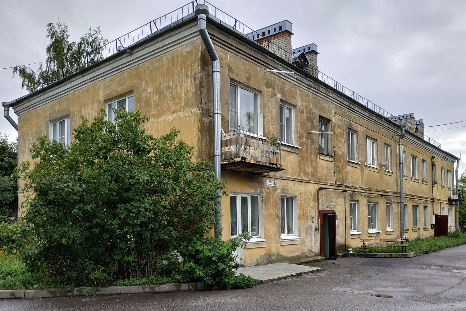 Павловск, Новая улица, 8