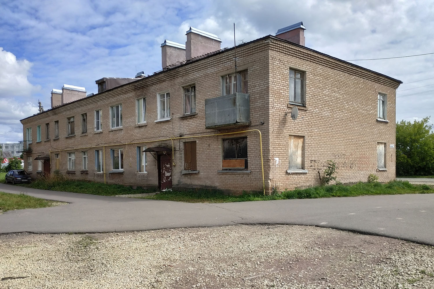 Luga District, other localities, Ям-Тёсово, Центральная улица, 2