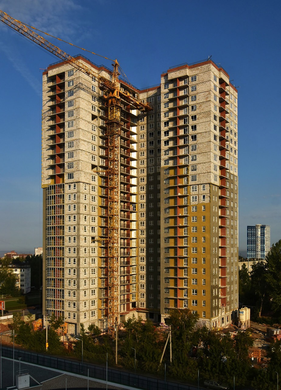Пермь, Улица Космонавта Леонова, 45