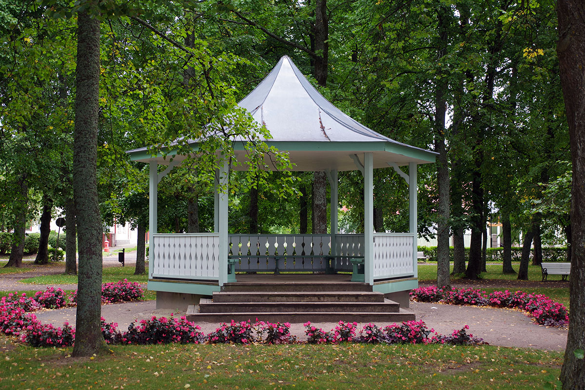 Выру, Friedrich Reinhold Kreutzwaldi park, 1