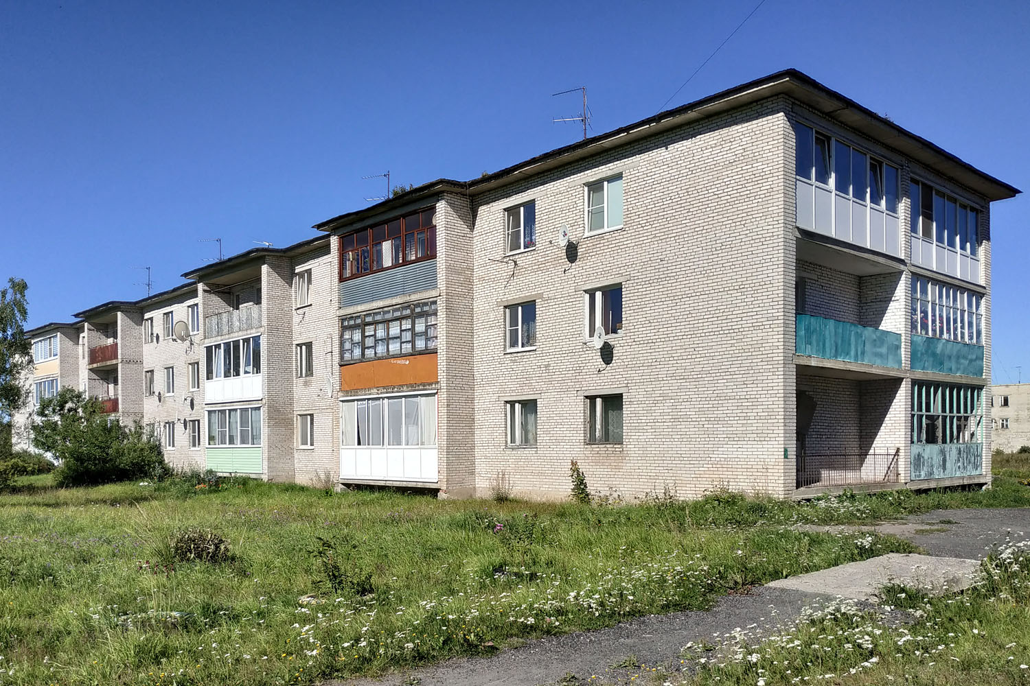 Выборгский район, прочие н. п., Возрождение, 4