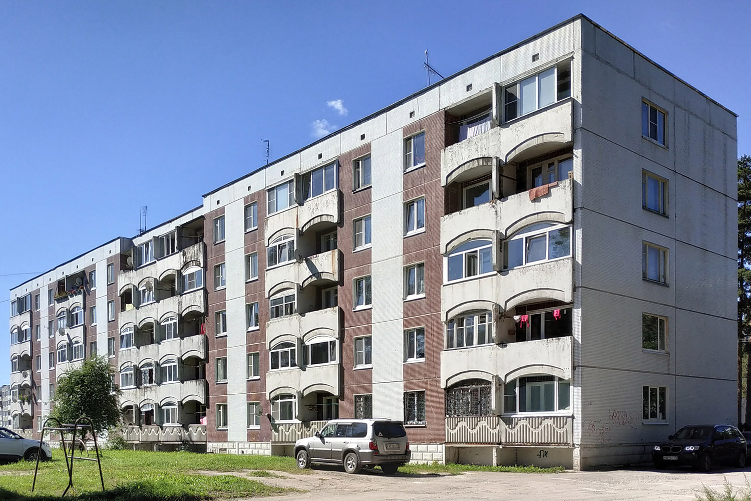Каменногорск, Улица Бумажников, 18